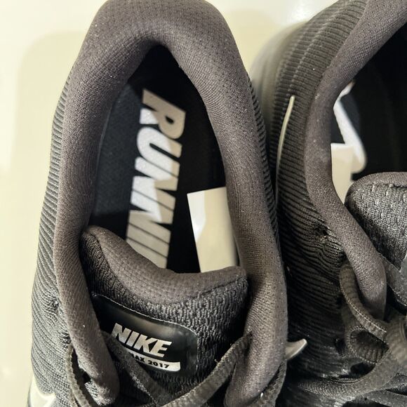 Nike Air Max 2017 Black Anthracite White Sneakers Retro 849559-001 Mens Size 6.5 - Picture 4 of 10